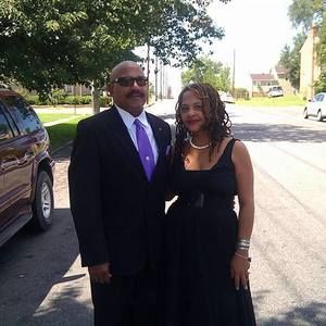 Meet your Posher, Iris